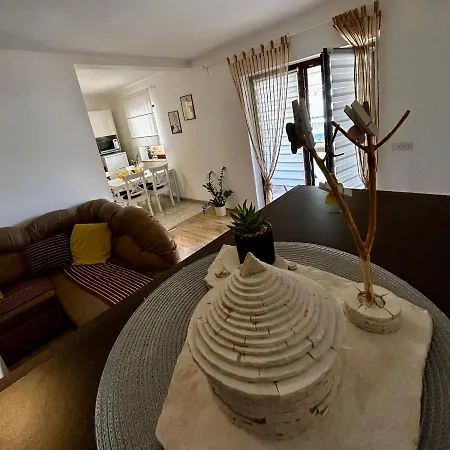 Διαμέρισμα Elentoni *