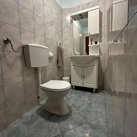 Lägenhet Elentoni *